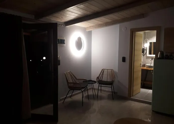 Summer Senses In 公寓