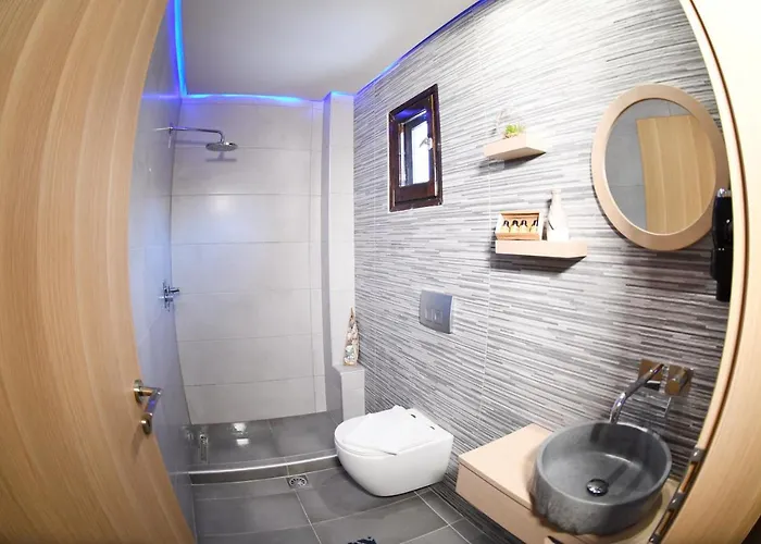 Summer Senses In 公寓