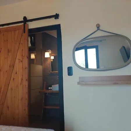Summer Senses In Apartament