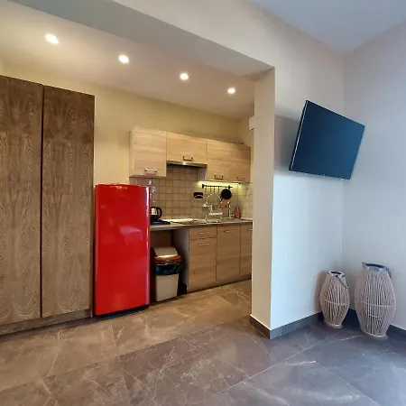 Summer Senses In Appartement