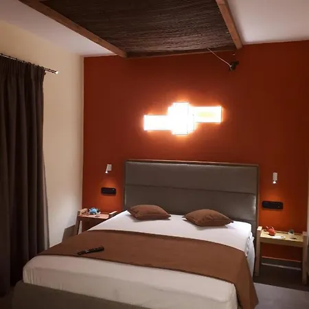 Summer Senses In * 보우르보우로우