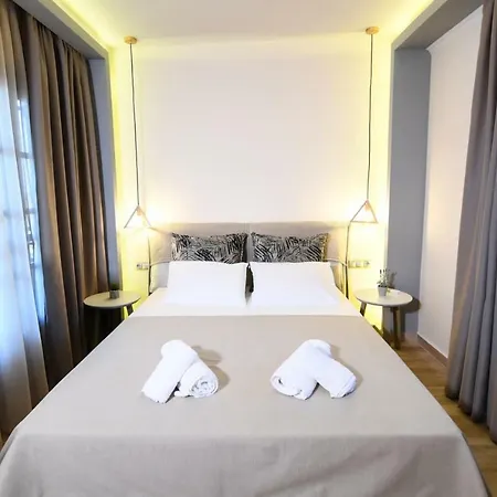 Summer Senses In 아파트