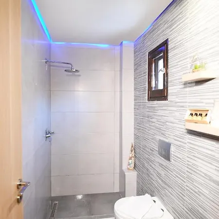 Summer Senses In * 보우르보우로우